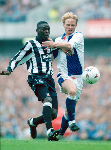 的年轻前锋 的年轻前锋