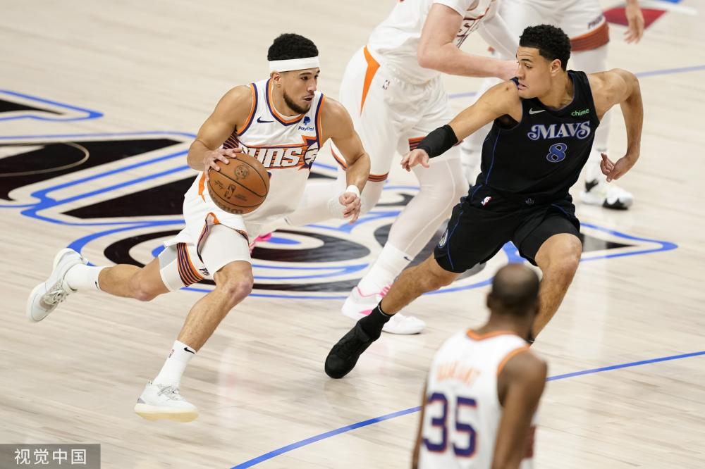 他曾带领球 他曾带领球